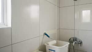 Quelle peinture choisir pour rénover une douche ?
